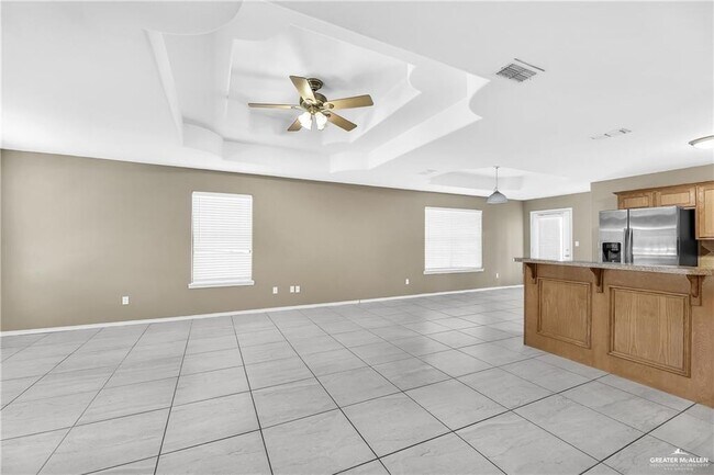 11 River Bend Dr