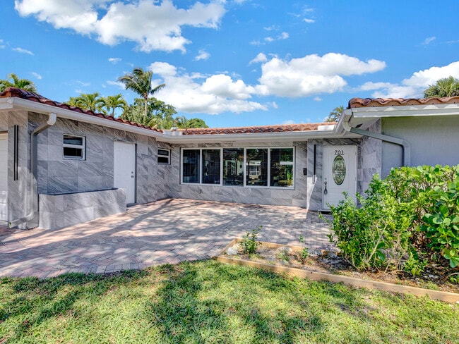 Photo - 701 W Royal Palm Rd