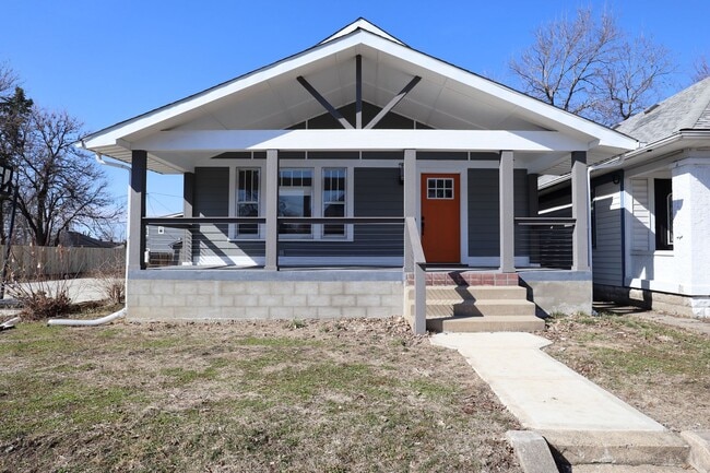 Building Photo - Newly Updated 3 Bedroom Home!