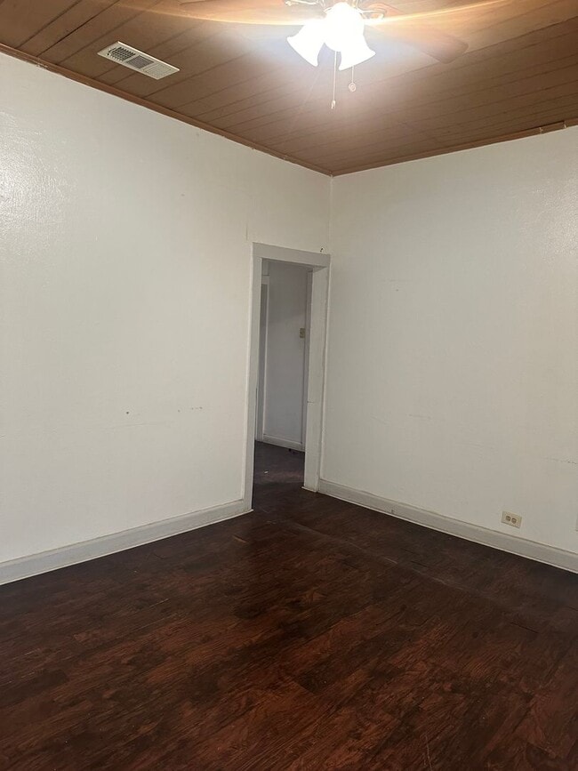Photo - Bonus room, East Waco