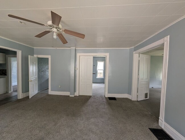 Photo - Spacious 1st floor apartment
