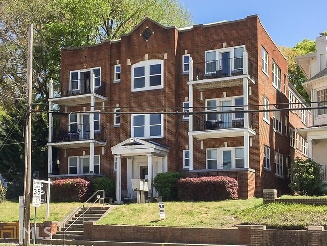 Photo - 373 Moreland Ave NE Unit 10