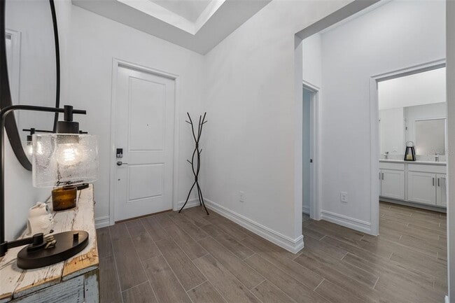 Photo - 6834 115th St E