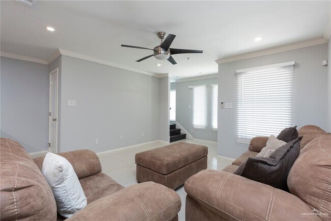 Photo - 103 S 48th Ln Unit Number 3