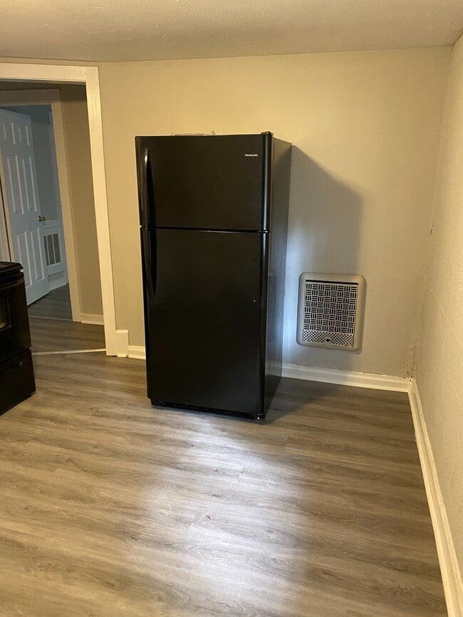 Photo - 406 Hietts Ln Unit Downstairs