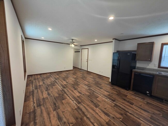 Photo - 36 Meggan Dr