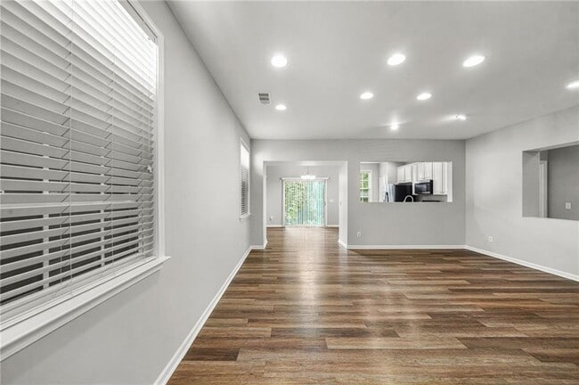 5430 Sable Bay Point