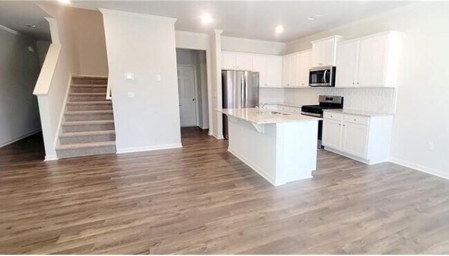 Photo - 3310 Greyton Dr