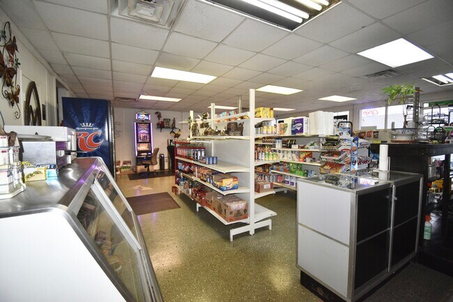 Photo - 3204 Ferndale Dr