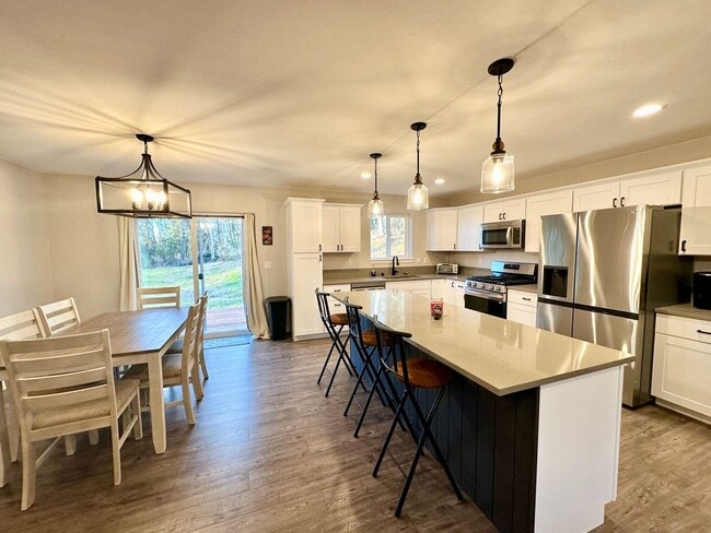 Photo - SEASONAL FURNISHED RENTAL