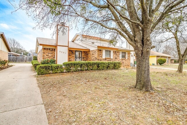 Photo - 2521 Indigo Ln