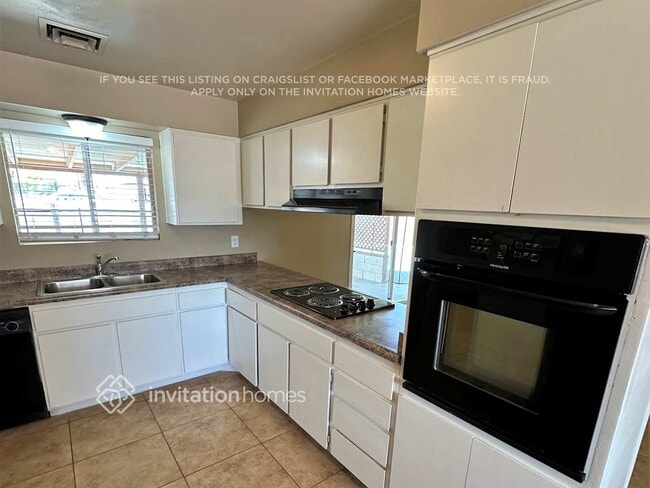 Photo - 3828 W Lane Ave