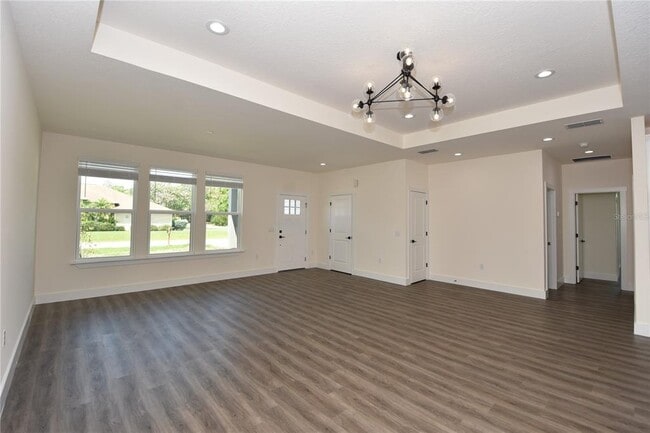 Photo - 100 White Hall Dr