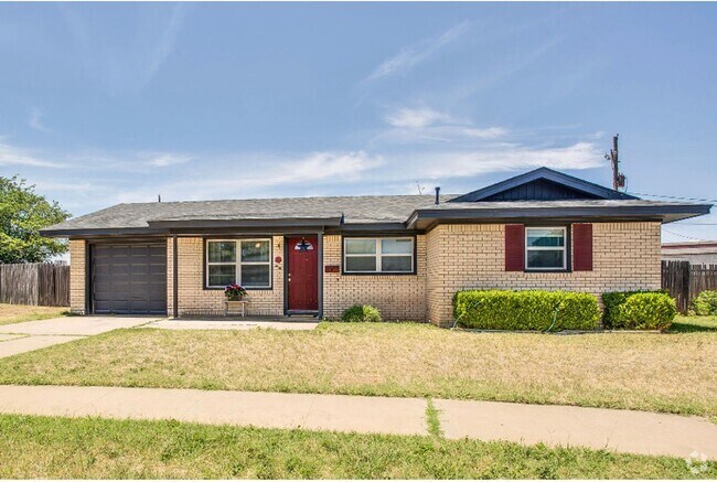 Building Photo - northwest lubbock home pre-leasing for mid...