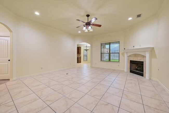 Building Photo - 4232 Rocky Rhodes Dr