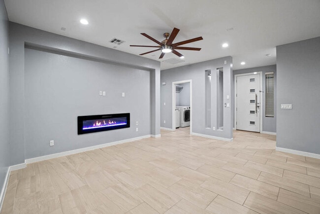 Photo - 13847 Sandy Pne Wy