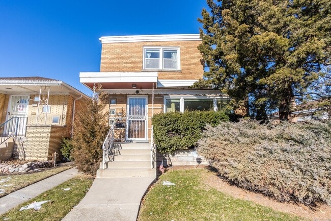 Building Photo - 3630 W 66th St