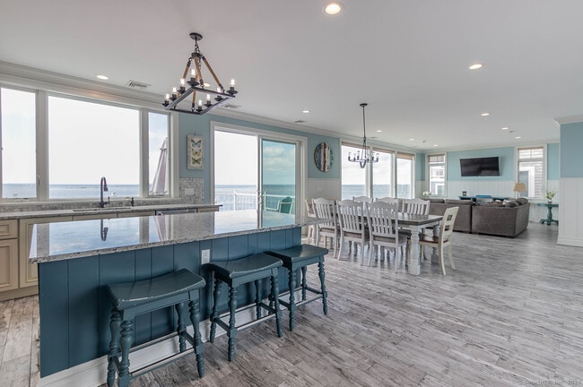 Photo - 2131 Fairfield Beach Rd