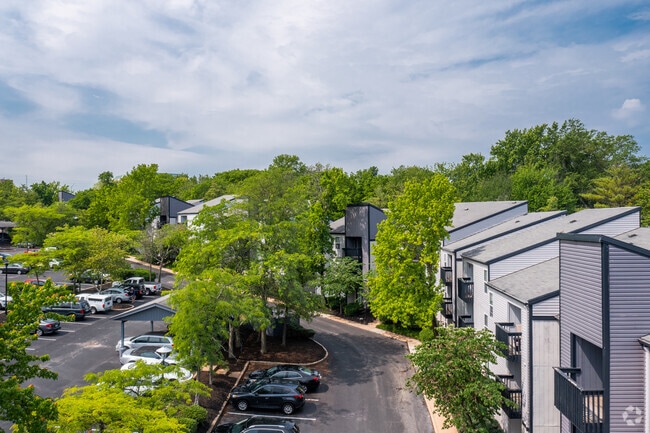 Photo - Millennium at Creve Coeur