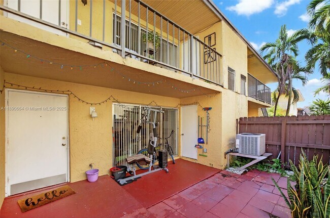 Photo - 15480 SW 82nd Ln Unidad 218