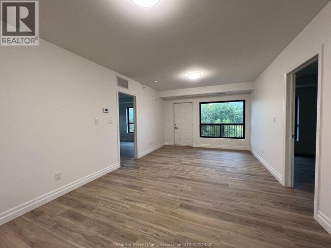 Photo - 3340 Stella Crescent Unit 319