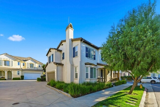 Photo - 31853 Red Pine Way