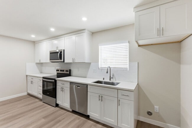 Photo - MAGNOLIA WEST APARTMENTS- RIVERSIDE, CA