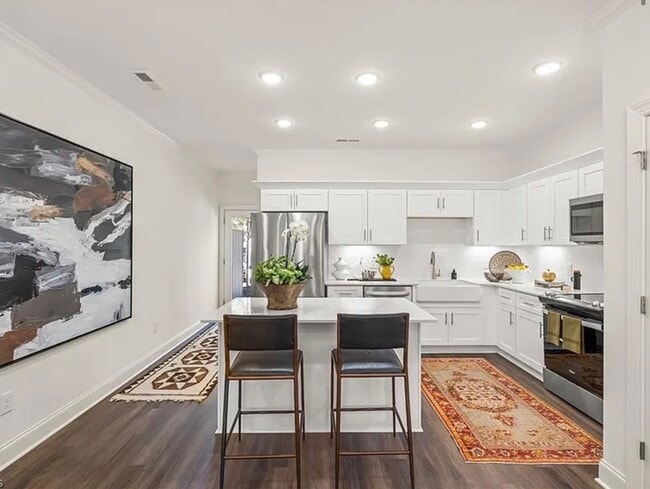 Photo - 311 Rockspring Rd