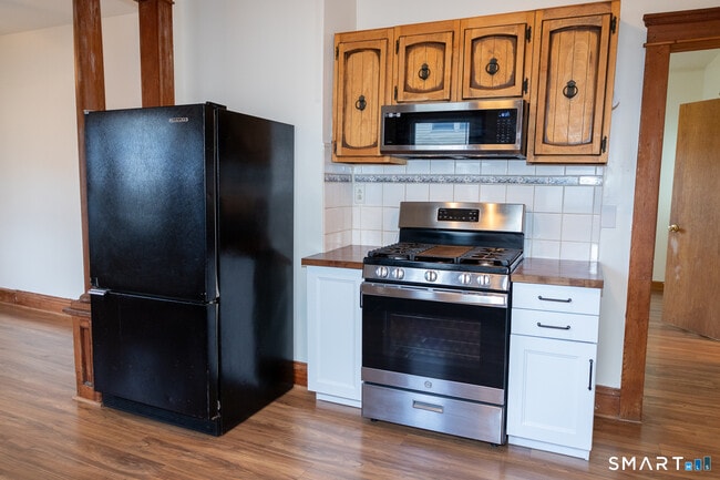 Photo - 51 Osborne Ave