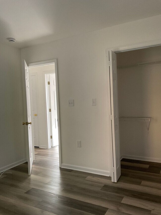 Photo - 1020ROS Unidad 1020-BROS