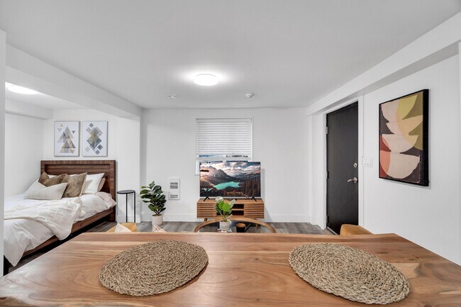 Photo - 2325 Glen Dr Unité 11