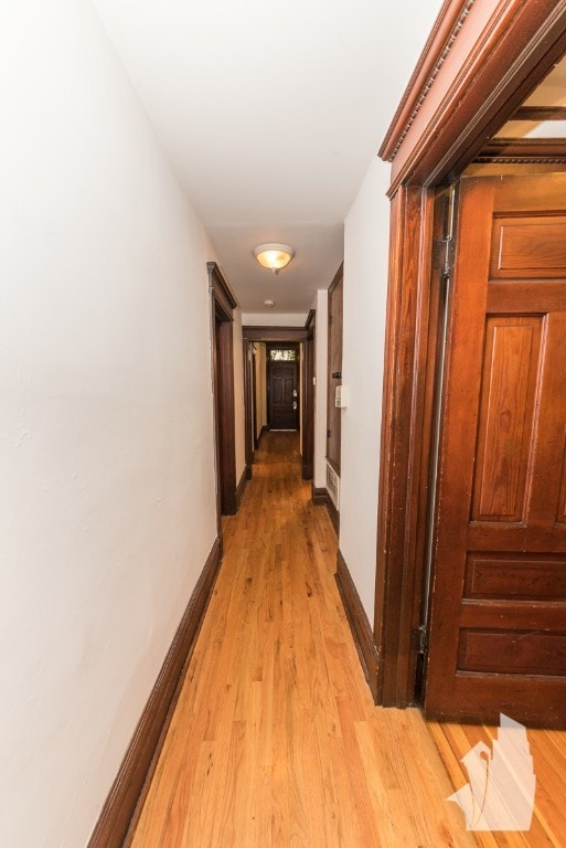 Photo - 851 W Wellington Ave Unit 3