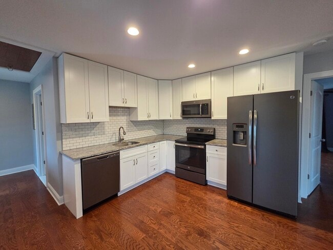 Photo - 412 Starkweather St Unit B