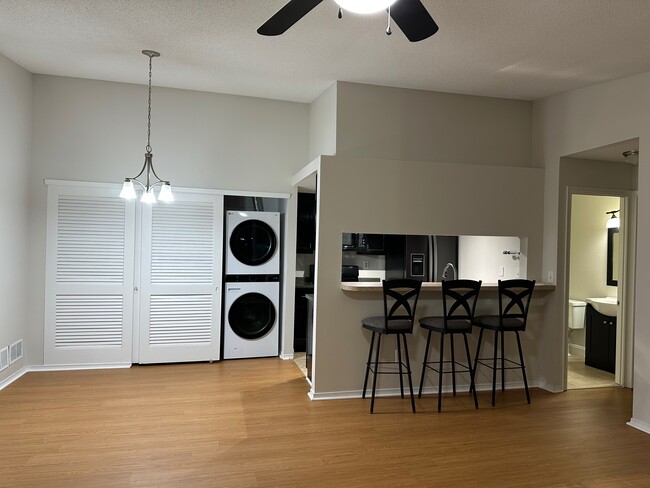 Photo - 50 Little Oak Ln Unit 50