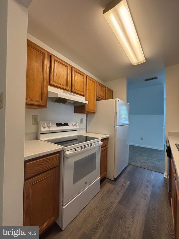 Photo - 279 W Uwchlan Ave