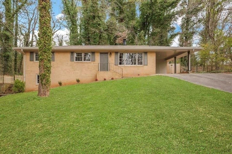Photo - 611 Mitchell Drive