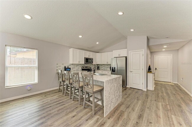 Photo - 723 Allora Ave