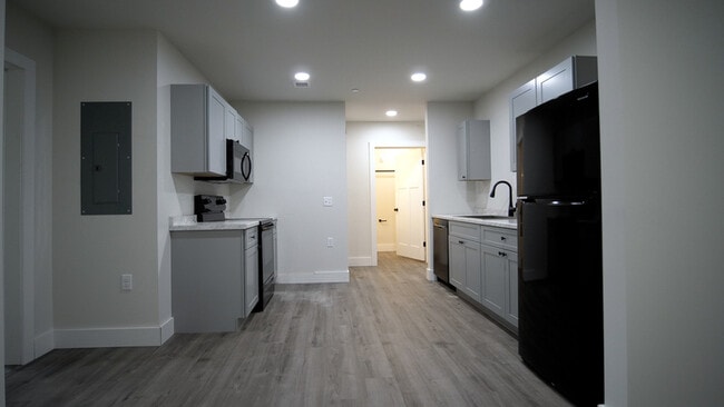 Photo - 15 Hungerford Terrace Unit 1