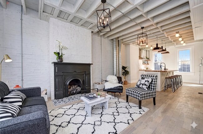 Photo - Luxury Home - Lawrenceville