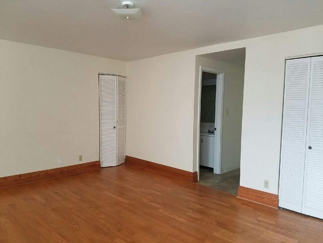 Photo - 5795 Pershing Ave Unit 302