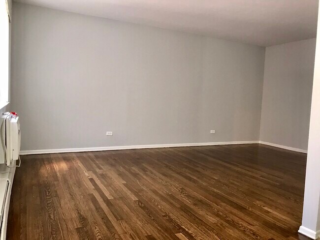 Photo - 6021 N Winthrop Ave