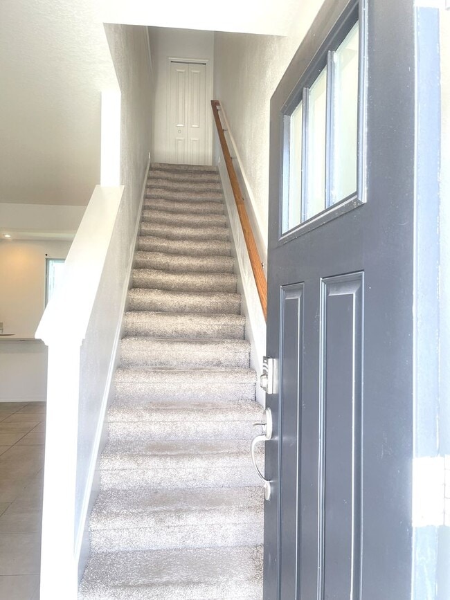 Photo - Charming 2-Bed, 2 and half-Bath Townhouse ...