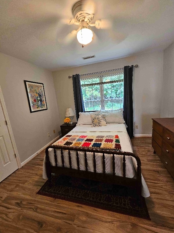 Building Photo - 1208 Raintree Dr Rental
