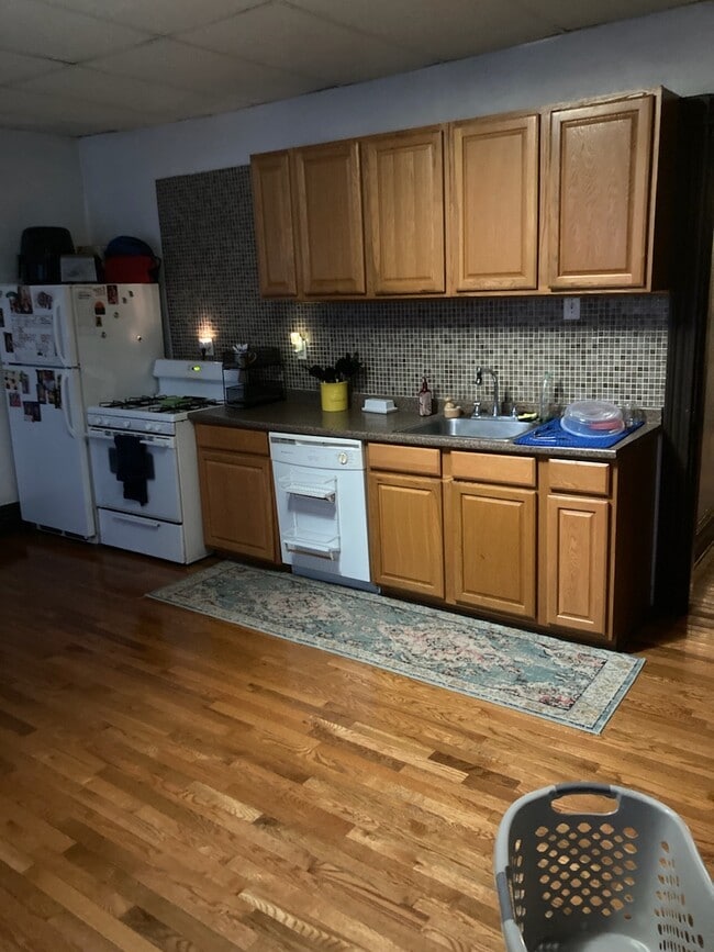 Photo - 1812 Locust St