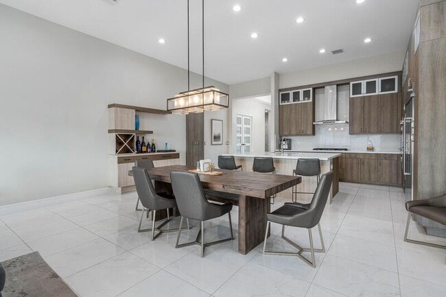 Photo - 17317 Santaluce Mnr