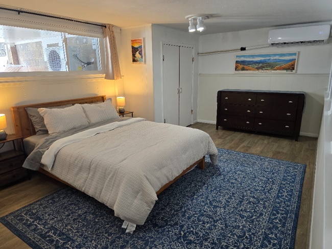 Photo - 308 Prospect Dr SW