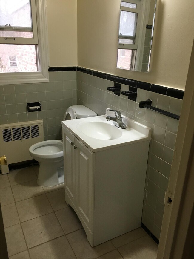 Photo - 37 Lafayette Ave Unit 1