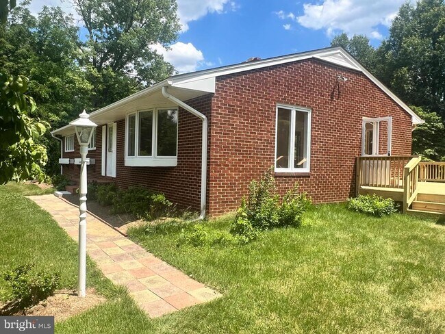 Photo - 12405 Shafer Ln
