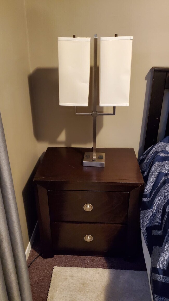 Photo - 6951 Darcel Av