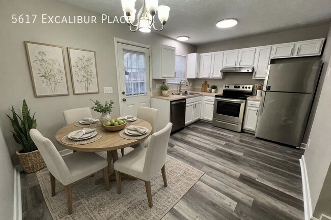 Photo - 5617 Excalibur Pl